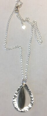 SILVER HAMMERED TEARDROP LABRADORITE NECKLACE