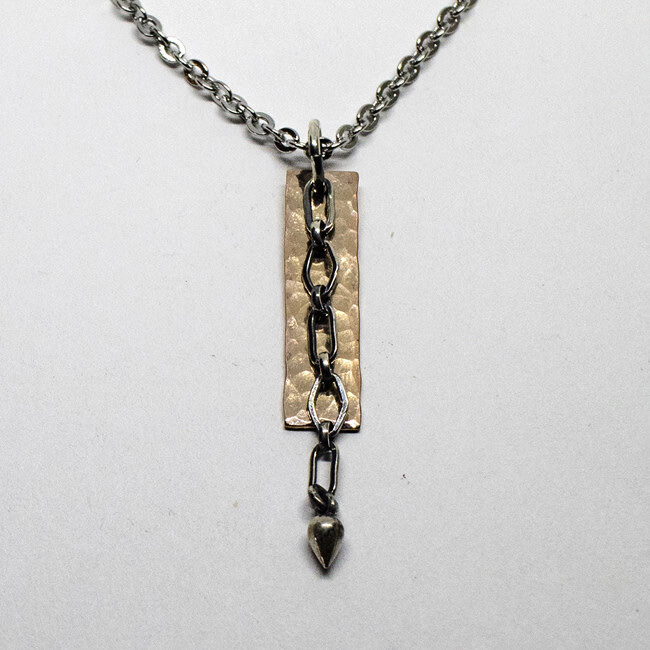 MIXED METALS HAMMERED &amp; CHAIN DROP NECKLACE