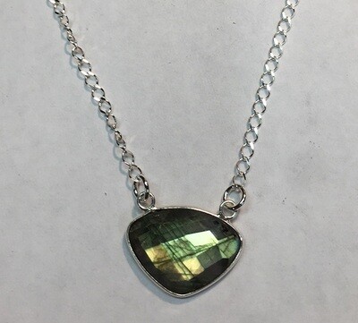 SILVER FACETED LABRADORITE NECKLACE