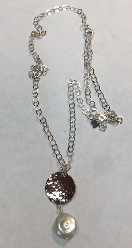 MIXED METALS PEARL NECKLACE ASN61