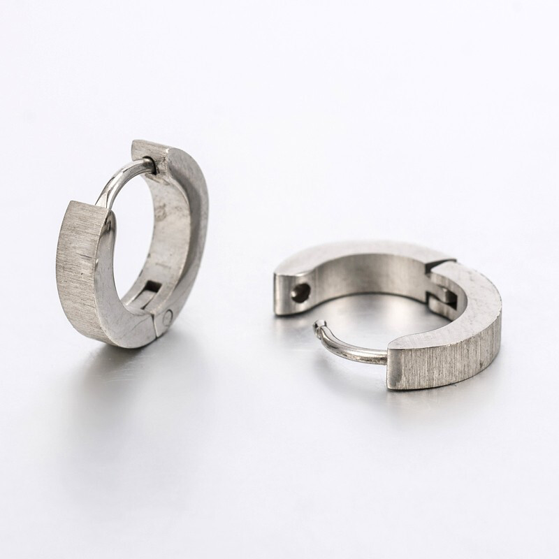 STAINLESS  HUGGIE EARRING FJESH