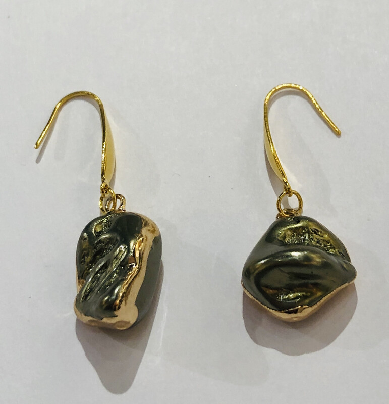 GOLD STAINLESS PEARL EARRINGS FJE58