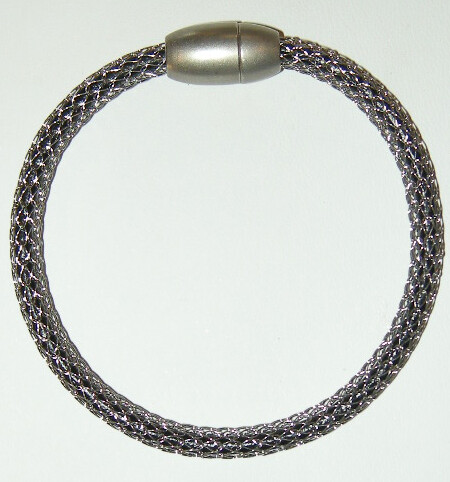 STAINLESS MAGNETIC MESH BRACELET FJBSM