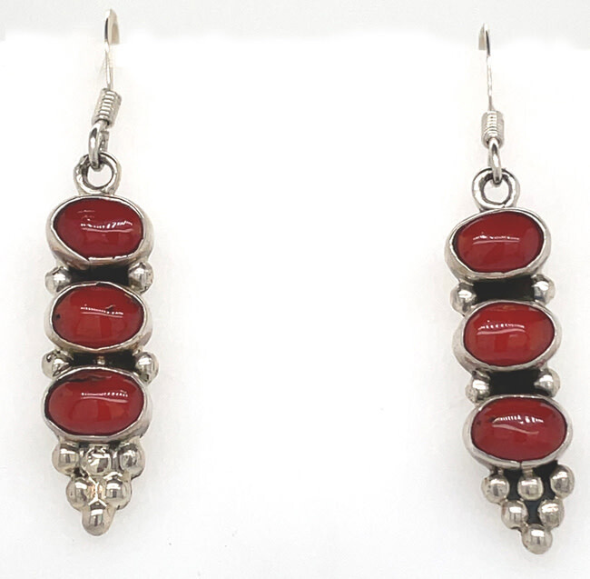 SS WIRE EARRINGS W/3-OVL CORAL-GARY SHORTY