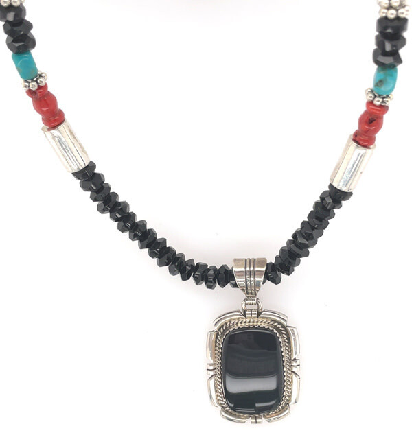 SILVER ONYX PENDANT NAVAJO - TED ETSITTY