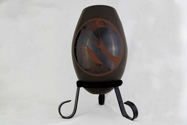 MATA ORTIZ BLACK &amp; BROWN VASE-PABLA TALAVERA QUEZADA-8&quot; x 5&quot;