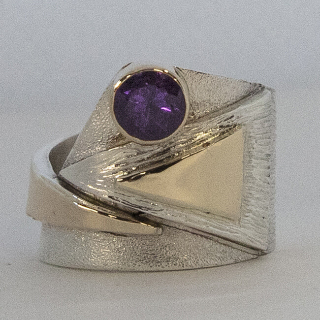 **SILVER/GOLD AMETHYST WRAP RING-7.5