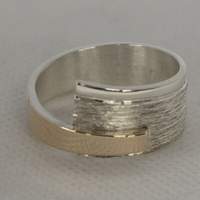 **SILVER/GOLD WRAP RING-14
