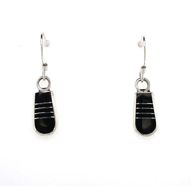 SILVER ONYX INLAY EARRINGS ZUNI-VALENTNO LAATE