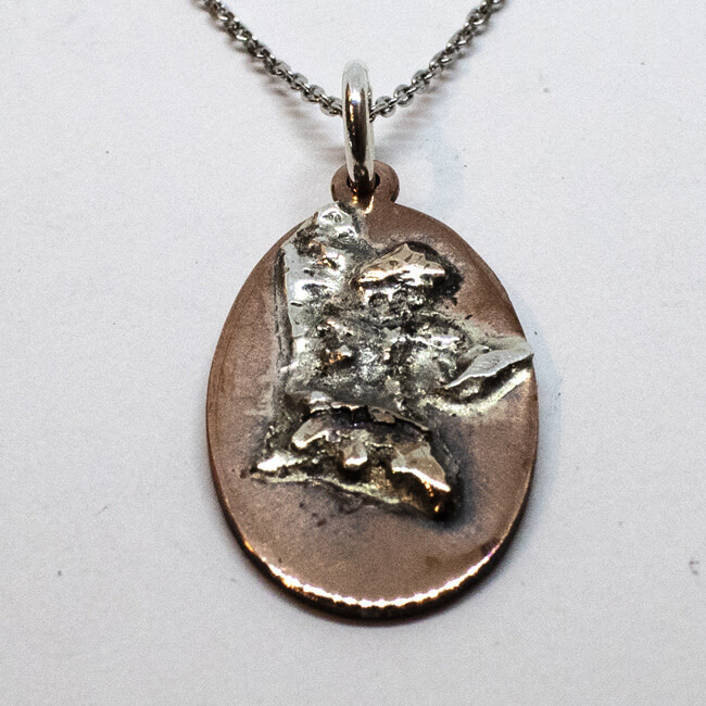 MIXED METALS PENDANT KAP34
