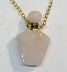 GOLD STAINLESS ROSE QUARTZ NECKLACE FJN101-R