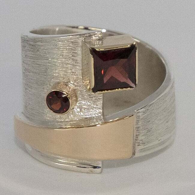 SILVER/14K GARNETS WRAP RING-12