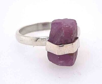 SILVER RUBY RING ASR79-7
