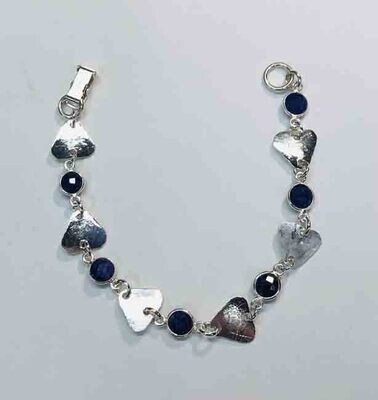 SILVER TEXTURE SAPPHIRE BRACELET