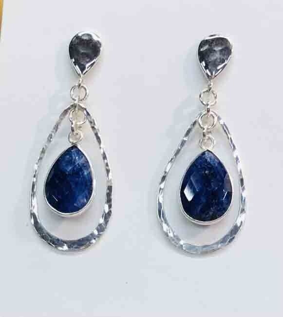 SILVER SAPPHIRE HAMMERED TEARDROP EARRINGS