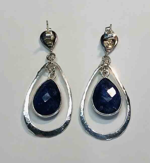 SILVER SAPPHIRE HAMMERED TEARDROP EARRINGS