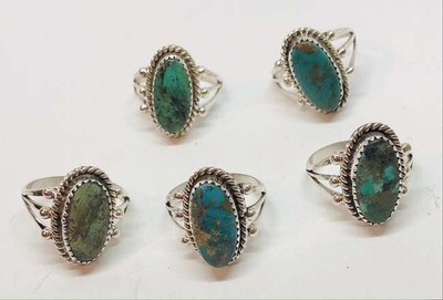 SILVER TURQUOISE RING NAVAJO - ANNETTE CHIQUITO - SIZE 8.5 SILVER TURQUOISE RING NAVAJO - ANNETTE CHIQUITO - SIZE 8.5