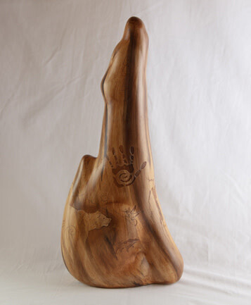 &quot;BIG WOLF&quot; Petroglyph Pottery 19x9