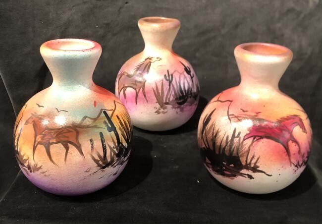 &quot;SW SMALL SACRED SONG&quot; Painted Pottery 6x4