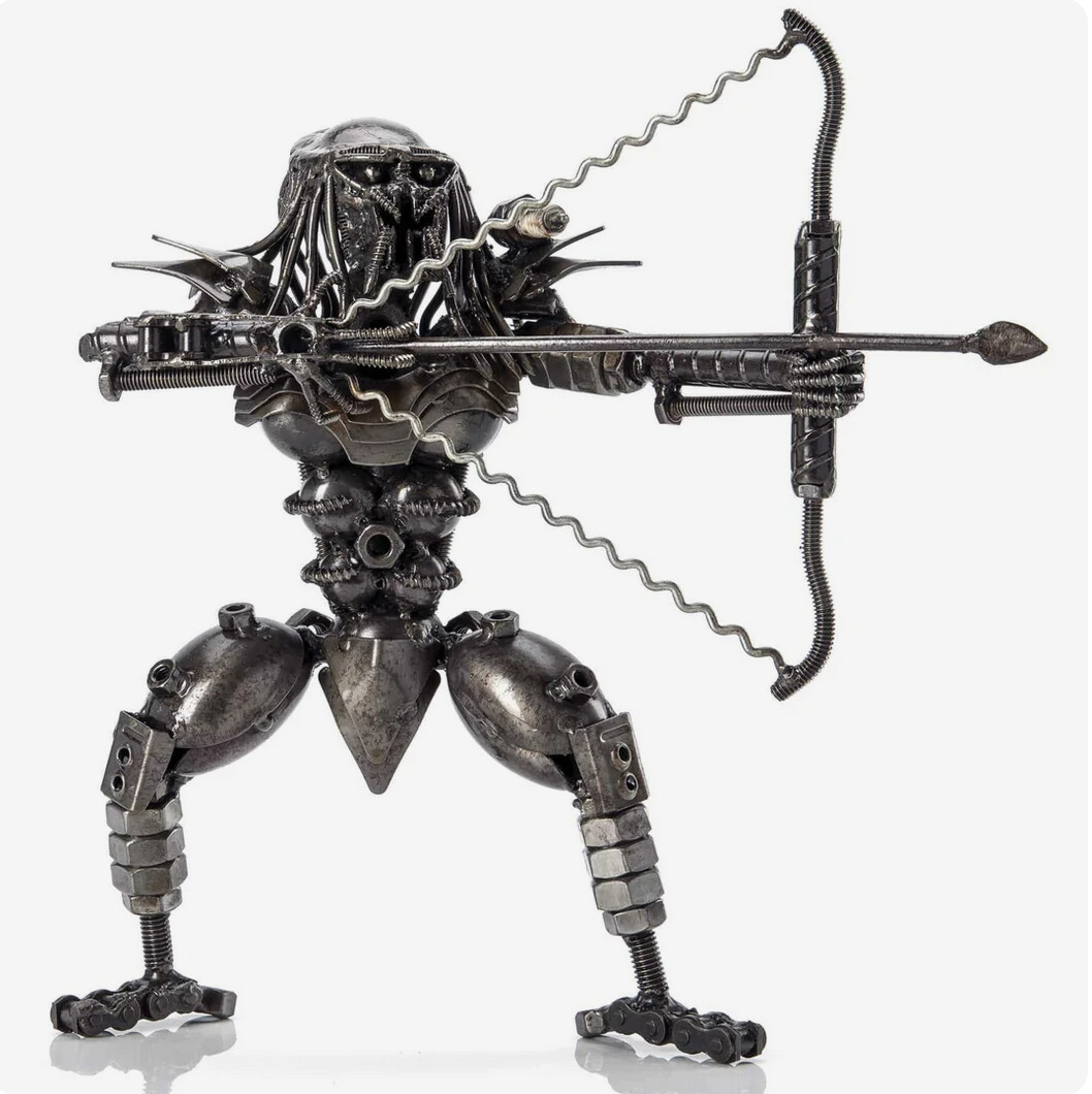 PREDATOR WITH BOW &amp; ARROW