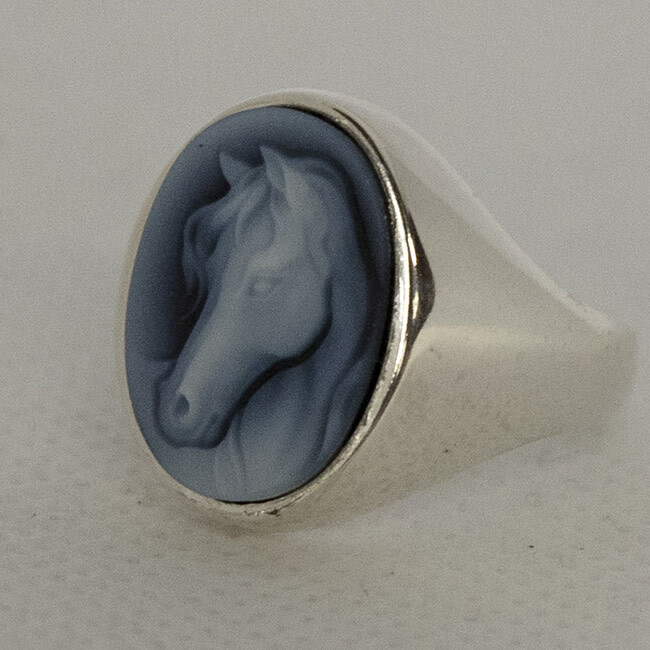 SILVER AGATE CAMEO HORSE RING-10