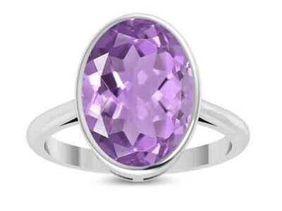 SILVER OVAL AMETHYST RING SIZE - 7