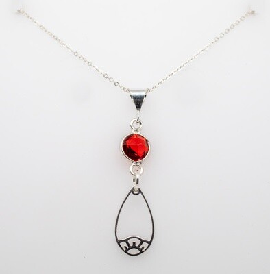 STERLING SILVER GARNET FLOWER NECKLACE