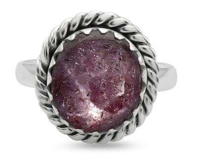 SILVER STAR RUBY W/BRAID EDGE RING SIZE 7