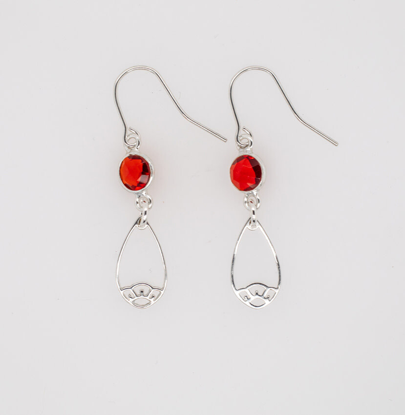 STERLING SILVER GARNET FLOWER EARRINGS