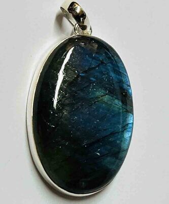 SILVER LABRADORITE LONG OVAL PENDANT