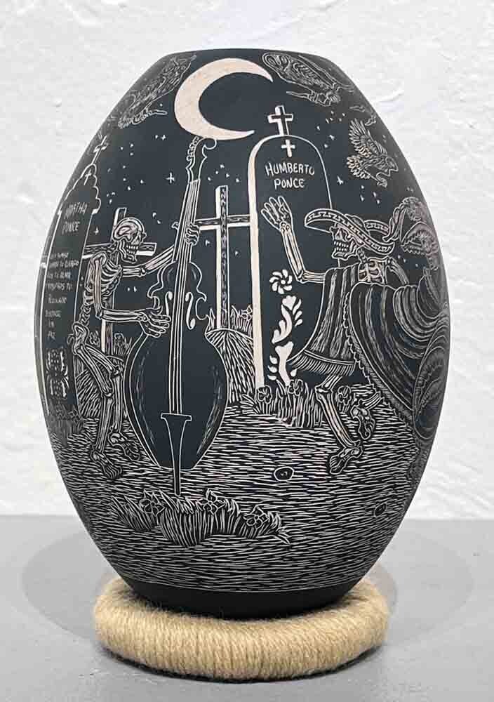 MATA ORTIZ DAY OF THE DEAD -&quot;NIGHT TIME&quot;-GABRILLA PERZ DE MARTINEZ &amp; H. JAVIER MARTINEZ MENDEZ-7&quot; x 4&quot;