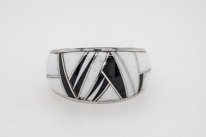 SILVER INLAY QUARTZ &amp; JET RING - NAVAJO - KAREN SKEET - SIZE 10
