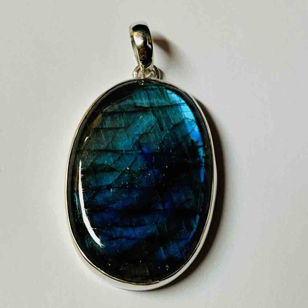SILVER LABRADORITE LONG OVAL PENDANT