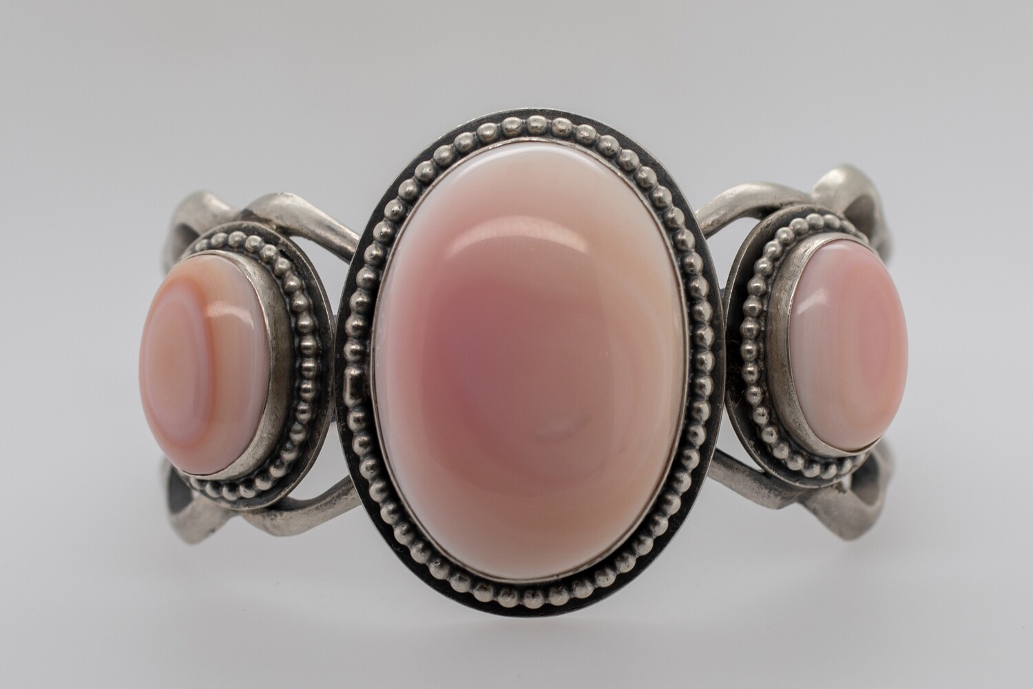 SILVER 3-PINK CONCH CUFF BRACELET - NAVAJO - FJ BEGAY