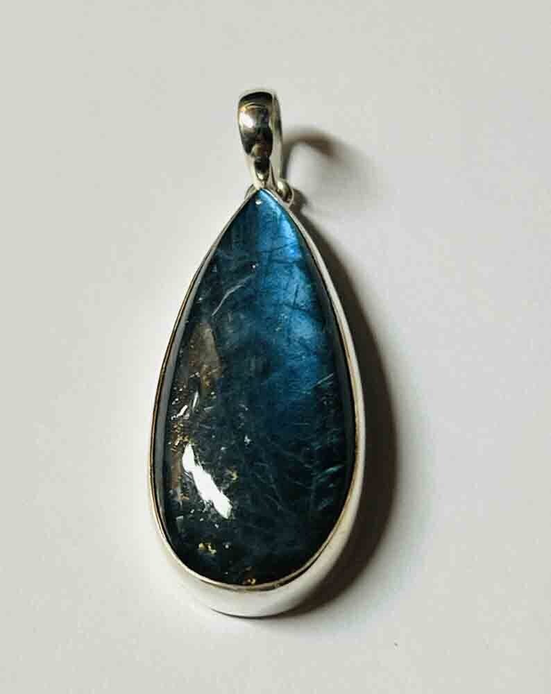 SILVER LABRADORITE TEARDROP PENDANT