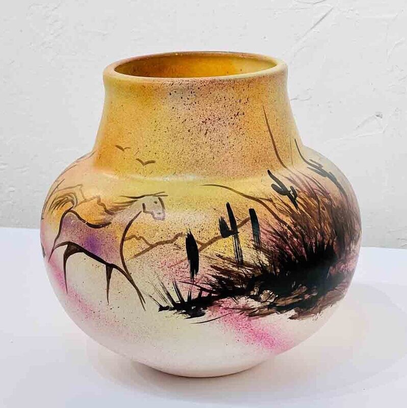 &quot;SW DESERT VASE&quot; Painted Pottery 8.5x8