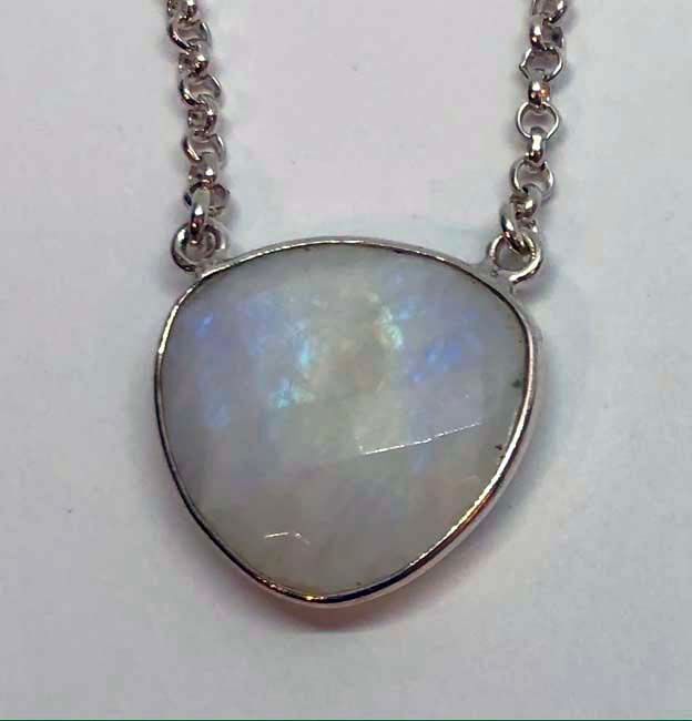 SILVER FACETED MOONSTONE NECKLACE