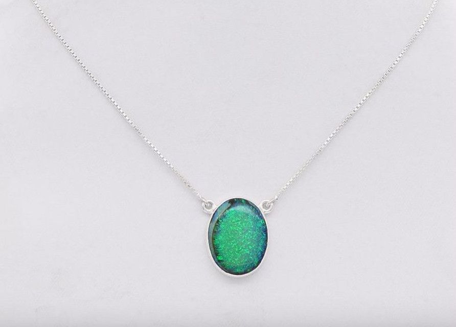 SILVER NATURAL OPAL SPIDER-WEB OVAL NECKLACE