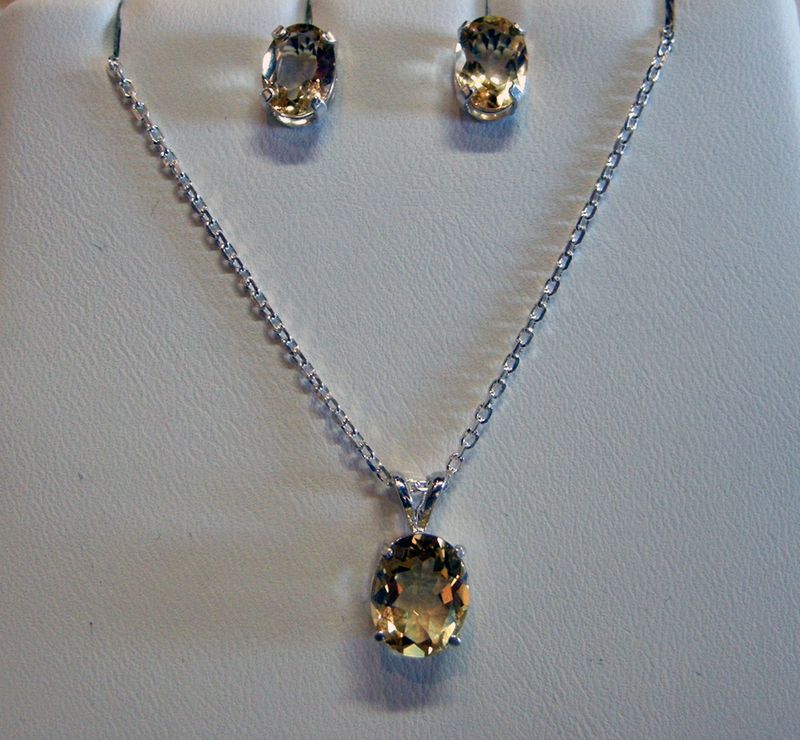 SILVER CITRINE 10X8 NECKLACE &amp; 8X6 EARRINGS SET