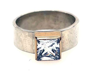 SILVER/14K HAMMERED CZ RING - SIZE 9