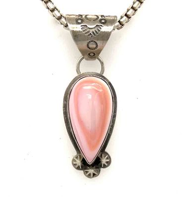 SILVER PINK CONCH TEARDROP PENDANT - NAVAJO - N N