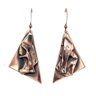 MIXED METALS OVERLAY TRIANGLE EARRINGS MIXED METALS OVERLAY TRIANGLE EARRINGS
