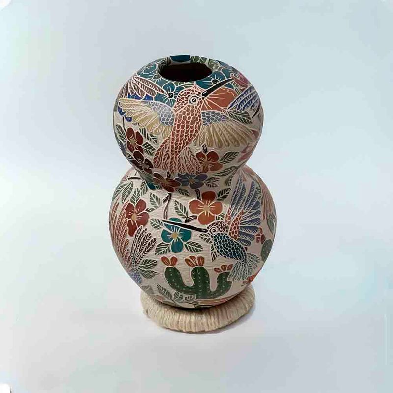 MATA ORTIZ COLORFUL HAND ETCHED GOURD - 9 x 4