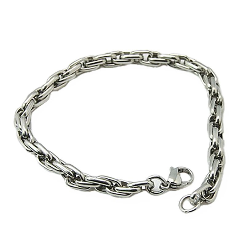 SILVER STAINLESS PRETZEL LINK CHAIN BRACELET