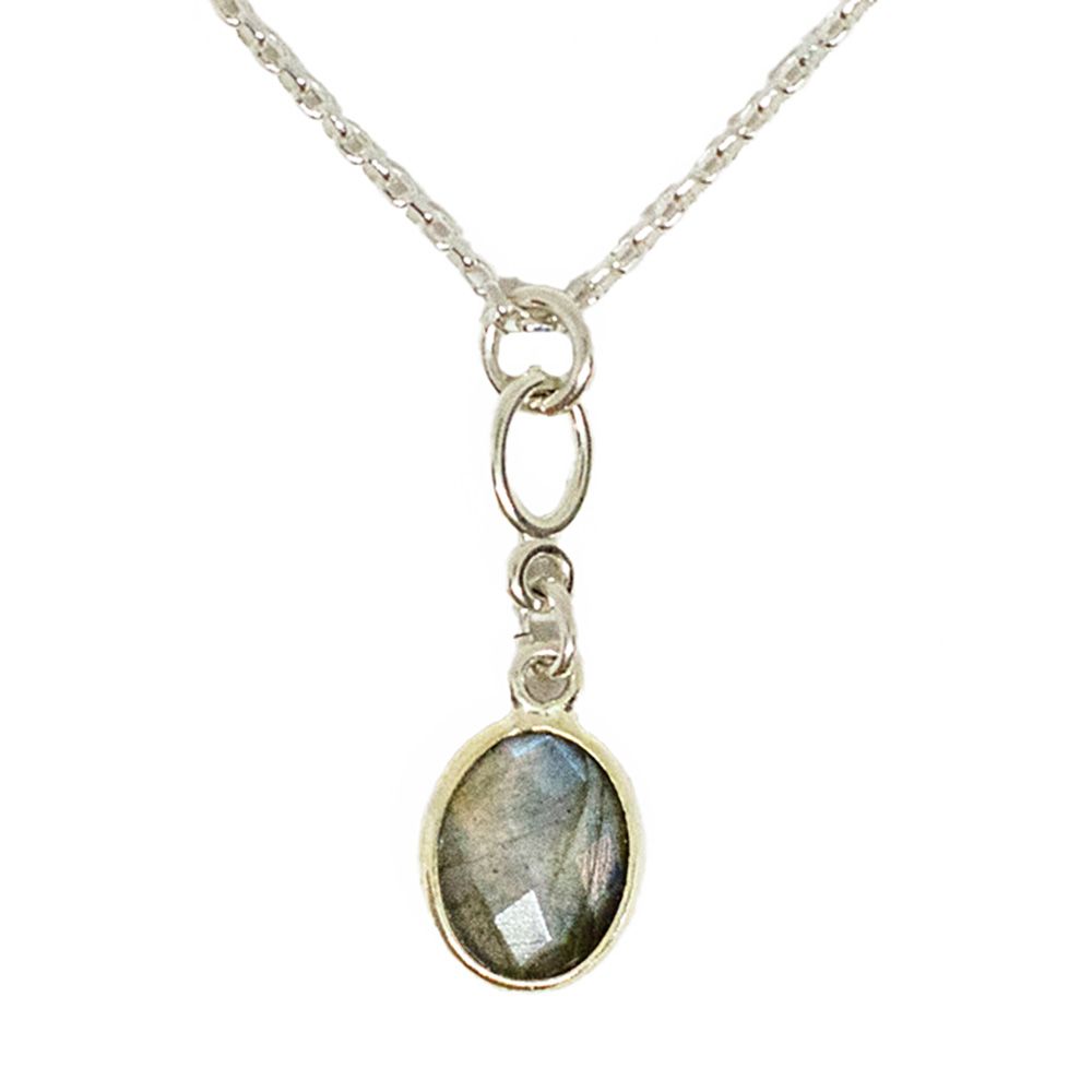 SILVER OVAL LABRADORITE  NECKLACE