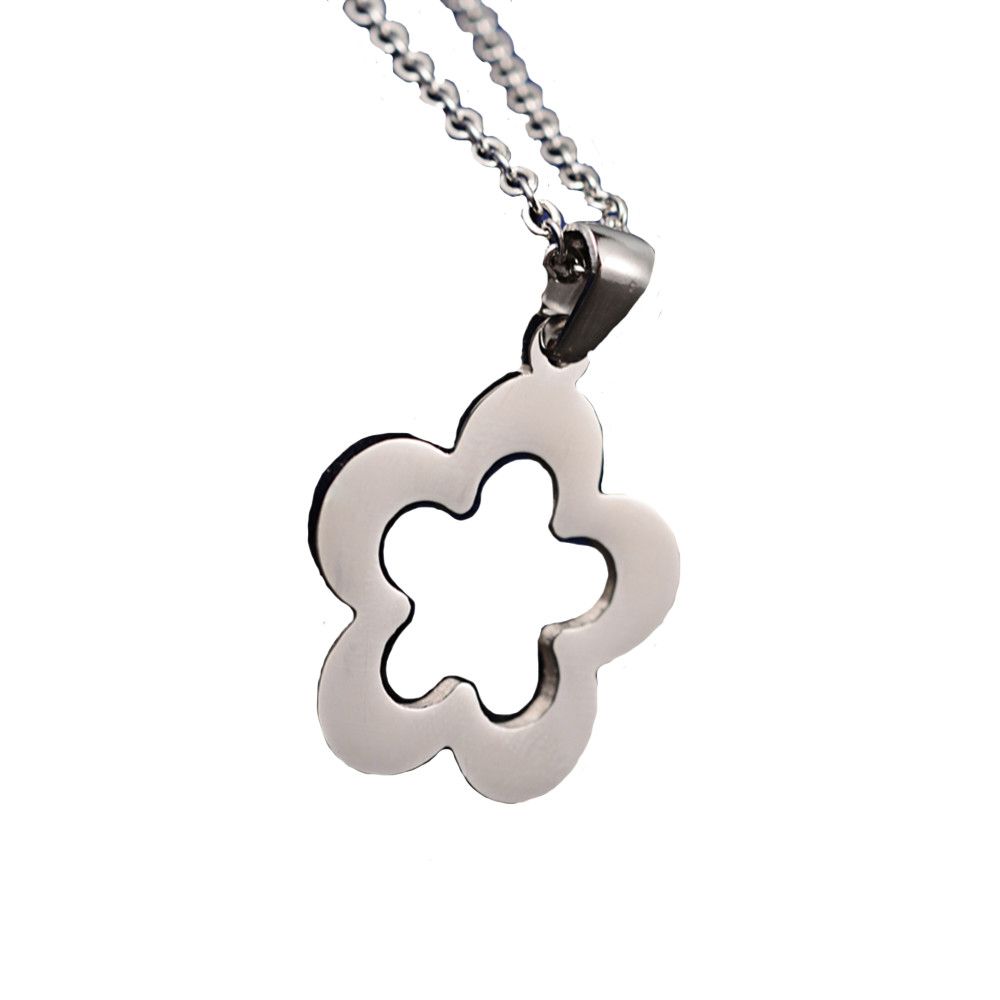 SILVER STAINLESS CUT-OUT FLOWER NECKLACE