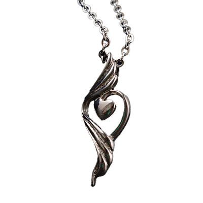 SILVER STAINLESS SWIRL HEART NECKLACE