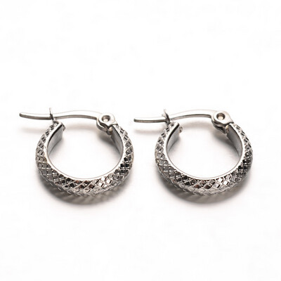 SILVER STAINLESS TEXTURE 15.5MM HOOP EARRINGS SILVER STAINLESS TEXTURE 15.5MM HOOP EARRINGS
