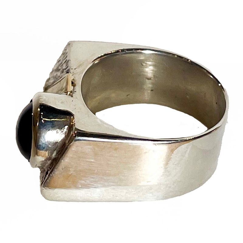 SILVER/14KT TEXTURED GARNET RING