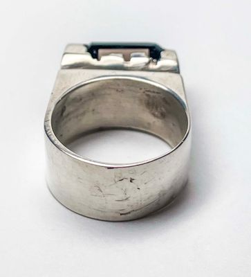 SILVER ABSTRACT TOPAZ RING